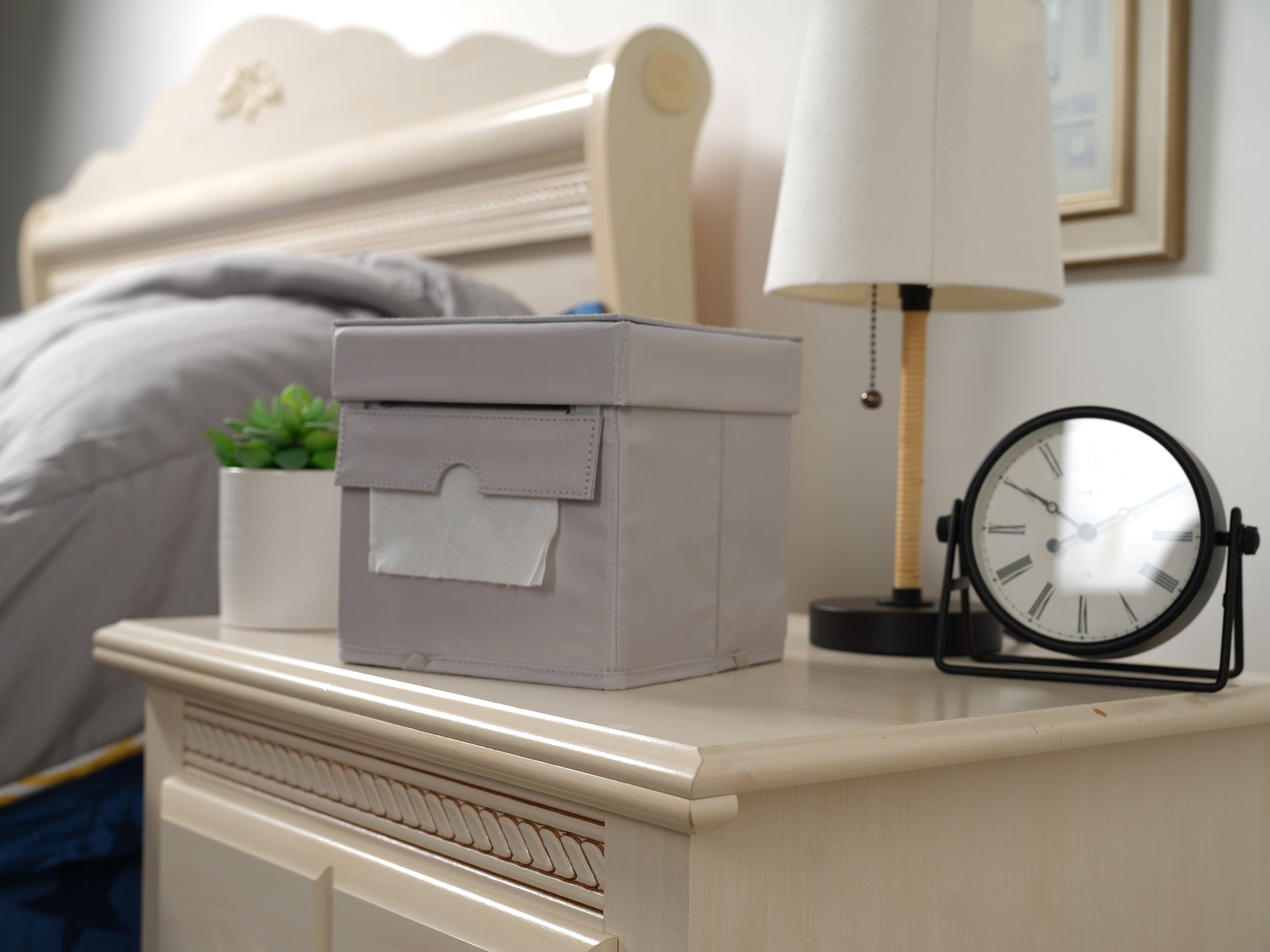 Tissue Dispenser™  - Tissue Roll Paper Dispenser